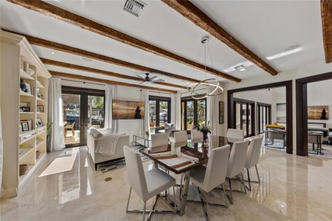 Casa en venta en Fort Lauderdale, Florida, 7 dormitorios, 416.57 m2 № 2242312 - foto 16