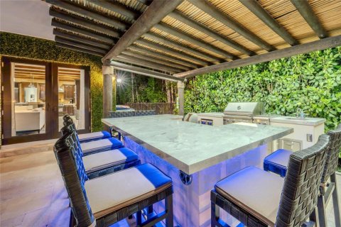 Casa en venta en Fort Lauderdale, Florida, 7 dormitorios, 416.57 m2 № 2242312 - foto 8