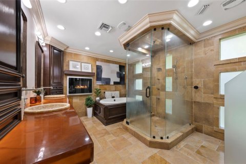 Casa en venta en Fort Lauderdale, Florida, 7 dormitorios, 416.57 m2 № 2242312 - foto 24