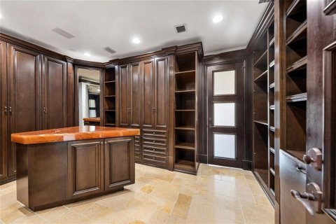 Casa en venta en Fort Lauderdale, Florida, 7 dormitorios, 416.57 m2 № 2242312 - foto 25