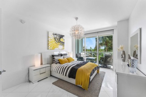 Condo in Pompano Beach, Florida, 2 bedrooms  № 2173394 - photo 19