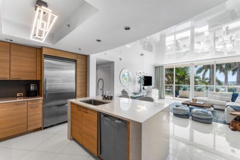 Condo in Pompano Beach, Florida, 2 bedrooms  № 2173394 - photo 10