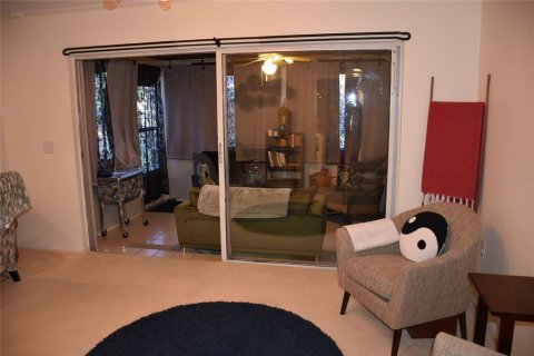 Townhouse in Fern Park, Florida 4 bedrooms, 184.13 sq.m. № 2204941 - photo 10