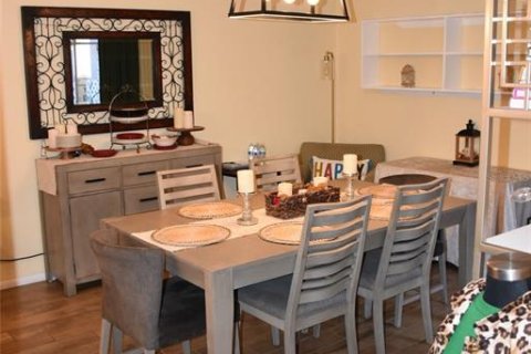 Townhouse in Fern Park, Florida 4 bedrooms, 184.13 sq.m. № 2204941 - photo 7