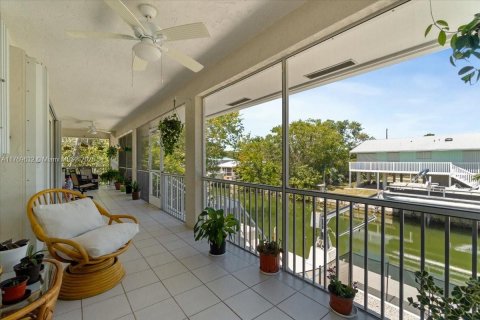 House in Big Pine Key, Florida 3 bedrooms, 124.86 sq.m. № 1867677 - photo 30