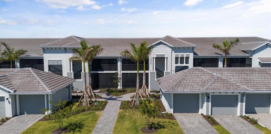 Condominio en Venice, Florida, 2 dormitorios № 2231611