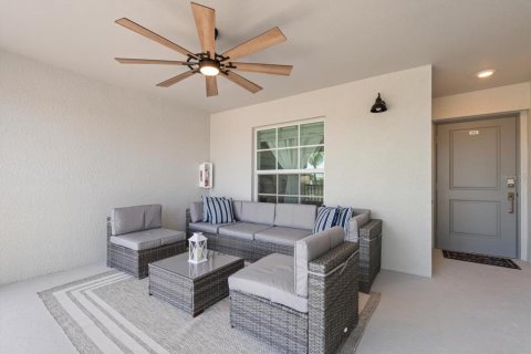 Condominio en alquiler en Venice, Florida, 2 dormitorios, 126.9 m2 № 2231611 - foto 3