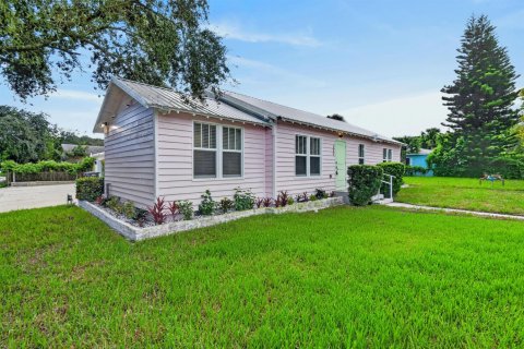 Villa ou maison à louer à West Palm Beach, Floride: 3 chambres, 92.9 m2 № 2423022 - photo 2