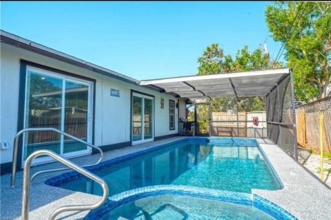 House in Venice, Florida 3 bedrooms, 155.43 sq.m. № 1735179 - photo 7