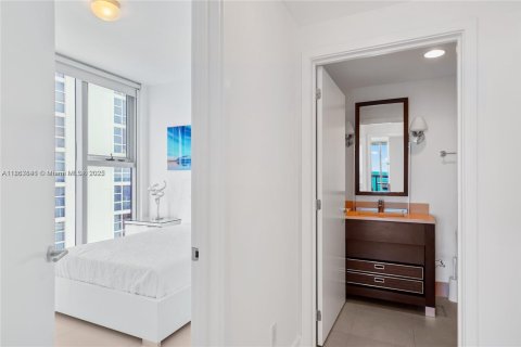 Купить кондоминиум в Майами-Бич, Флорида 2 спальни, 119.84м2, № 2023015 - фото 29