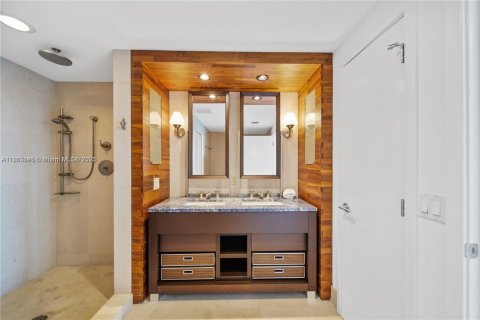 Купить кондоминиум в Майами-Бич, Флорида 2 спальни, 119.84м2, № 2023015 - фото 23