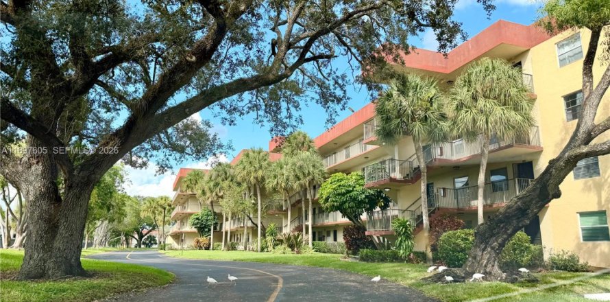Condo à Lauderdale Lakes, Floride, 2 chambres  № 2023706