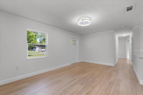 Casa en venta en Lakeland, Florida, 3 dormitorios, 118.17 m2 № 1902446 - foto 14