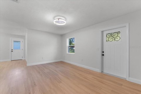 Casa en venta en Lakeland, Florida, 3 dormitorios, 118.17 m2 № 1902446 - foto 13