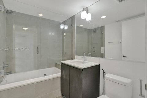 Купить кондоминиум в Майами-Бич, Флорида 2 спальни, 89м2, № 1895303 - фото 17