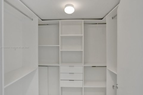 Купить кондоминиум в Майами-Бич, Флорида 2 спальни, 89м2, № 1895303 - фото 19