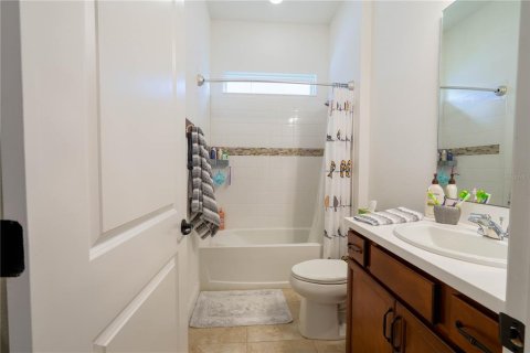 House in Winter Garden, Florida 3 bedrooms, 238.85 sq.m. № 1853658 - photo 22