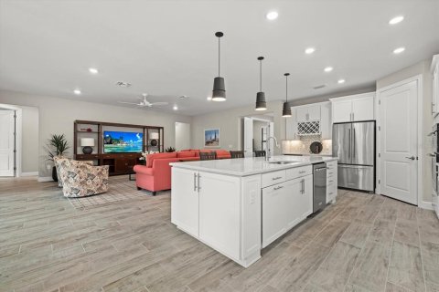 Купить виллу или дом в Сарасота, Флорида 8 комнат, 230.68м2, № 2396778 - фото 8