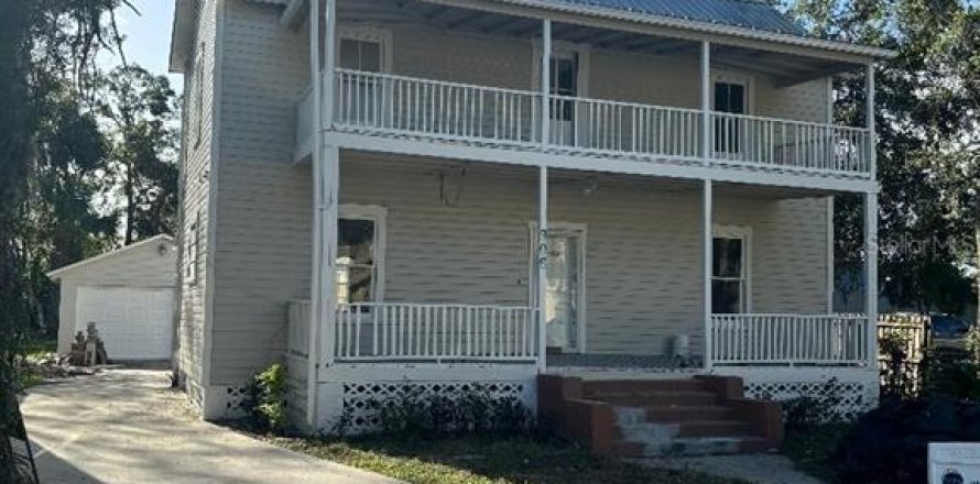 House in New Smyrna Beach, Florida 3 bedrooms, 159.79 sq.m. № 1799713