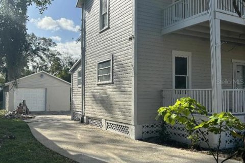 House in New Smyrna Beach, Florida 3 bedrooms, 159.79 sq.m. № 1799713 - photo 2