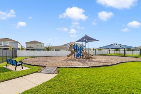 House in Davenport, Florida 5 bedrooms, 220.18 sq.m. № 1899149 - photo 25
