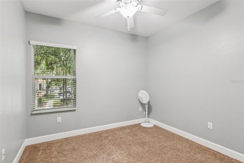 Townhouse in Plant City, Florida 3 bedrooms, 161 sq.m. № 1812842 - photo 20