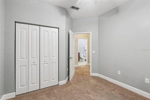 Townhouse in Plant City, Florida 3 bedrooms, 161 sq.m. № 1812842 - photo 22