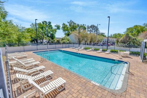 Townhouse in Plant City, Florida 3 bedrooms, 161 sq.m. № 1812842 - photo 2