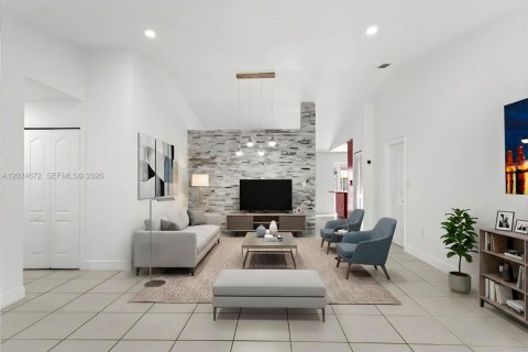 Villa ou maison à louer à Miami, Floride: 4 chambres, 187.2 m2 № 2084317 - photo 4
