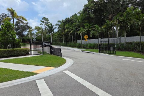 Villa ou maison à louer à West Palm Beach, Floride: 3 chambres, 214.14 m2 № 2087598 - photo 4