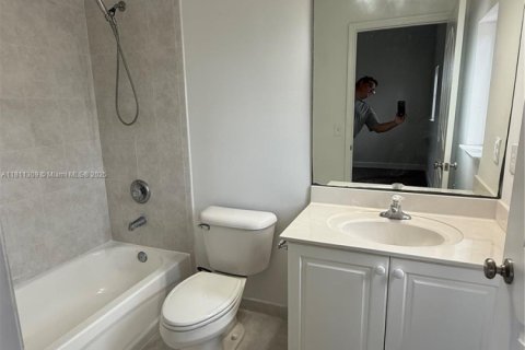 Villa ou maison à vendre à Homestead, Floride: 3 chambres, 241.82 m2 № 1935095 - photo 17