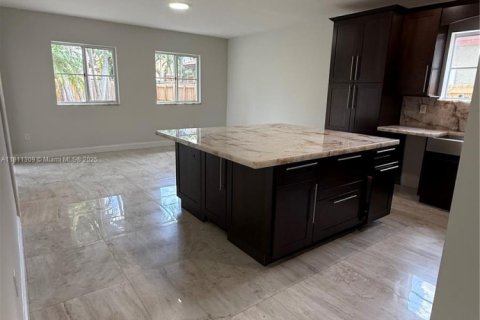 Villa ou maison à vendre à Homestead, Floride: 3 chambres, 241.82 m2 № 1935095 - photo 3