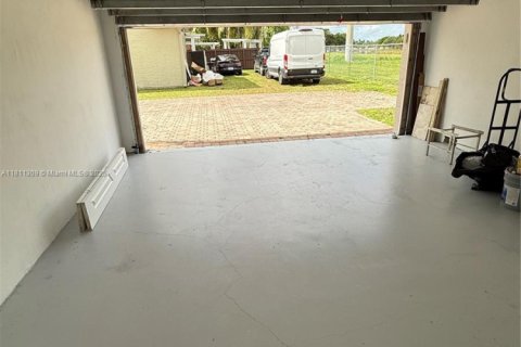 Villa ou maison à vendre à Homestead, Floride: 3 chambres, 241.82 m2 № 1935095 - photo 25