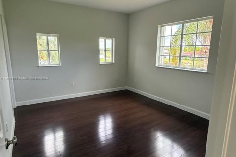 Villa ou maison à vendre à Homestead, Floride: 3 chambres, 241.82 m2 № 1935095 - photo 15