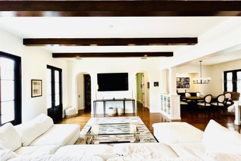 House in Orlando, Florida 4 bedrooms, 276.85 sq.m. № 1797206 - photo 7