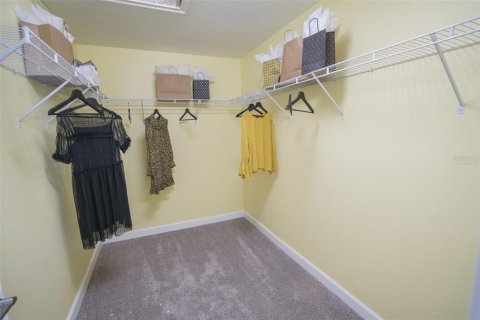 Townhouse in Clermont, Florida 3 bedrooms, 163.04 sq.m. № 1902093 - photo 9