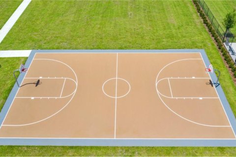 Townhouse in Clermont, Florida 3 bedrooms, 163.04 sq.m. № 1902093 - photo 11