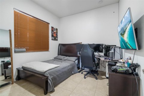 Villa ou maison à vendre à Miami, Floride: 4 chambres, 189.52 m2 № 1920286 - photo 29