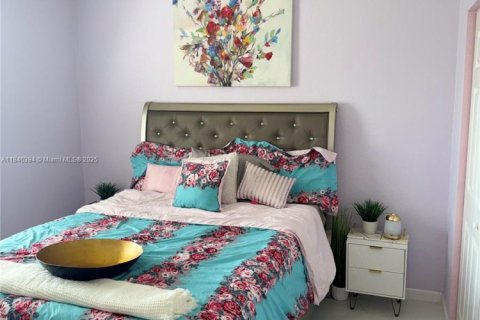 Villa ou maison à louer à Homestead, Floride: 1 chambre, 232.63 m2 № 1845822 - photo 11
