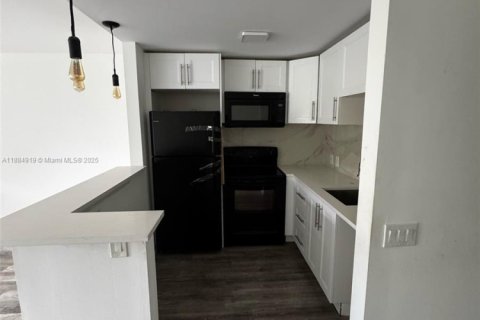 Copropriété à louer à Boca Raton, Floride: 1 chambre, 55.74 m2 № 1930399 - photo 15