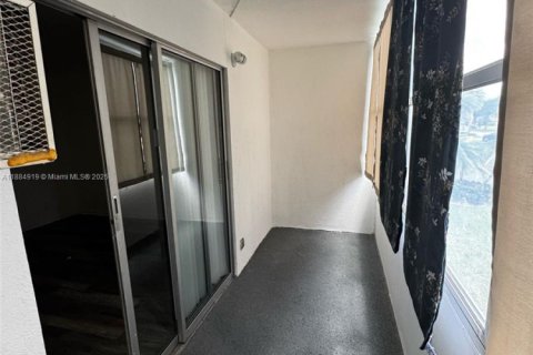 Copropriété à louer à Boca Raton, Floride: 1 chambre, 55.74 m2 № 1930399 - photo 9