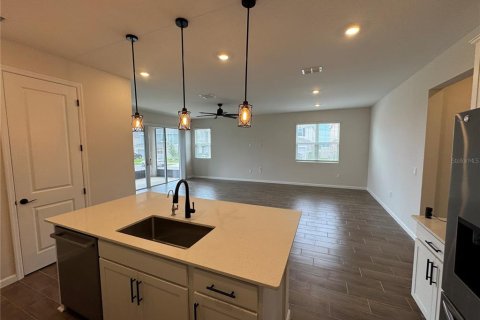 Villa ou maison à vendre à Haines City, Floride: 4 chambres, 192.77 m2 № 2411675 - photo 17