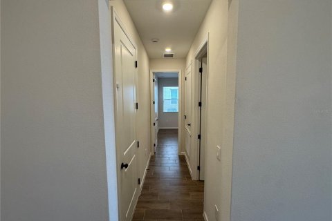 Villa ou maison à vendre à Haines City, Floride: 4 chambres, 192.77 m2 № 2411675 - photo 7