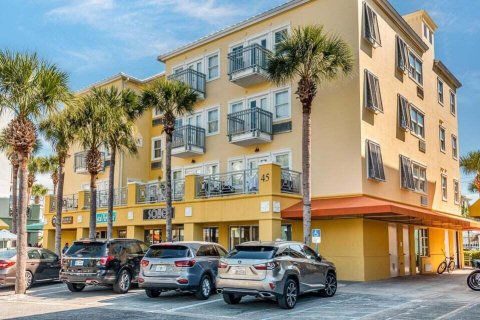 Condo in Santa Rosa Beach, Florida  № 590320 - photo 1