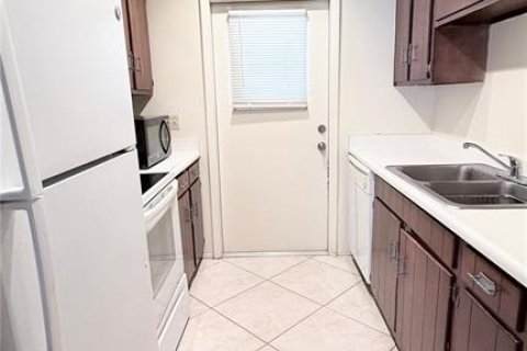 Copropriété à louer à Orlando, Floride: 1 chambre, 67.82 m2 № 2408634 - photo 5