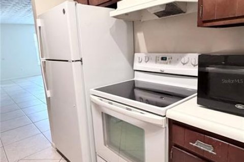 Copropriété à louer à Orlando, Floride: 1 chambre, 67.82 m2 № 2408634 - photo 4