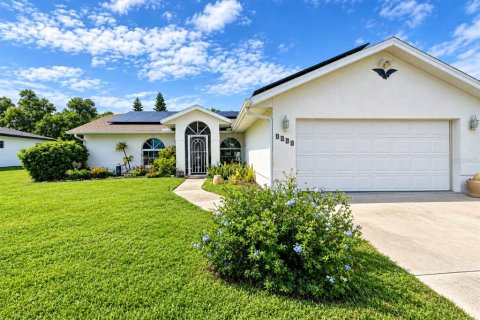 Villa ou maison à North Port, Floride 3 chambres, 138.42 m2 № 2406304