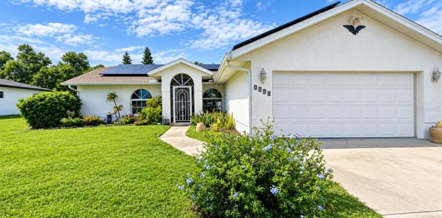 Villa ou maison à North Port, Floride 3 chambres, 138.42 m2 № 2406304