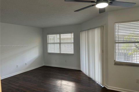Condominio en venta en Homestead, Florida, 2 dormitorios, 96.62 m2 № 2076925 - foto 7