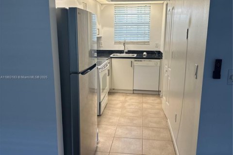 Condominio en venta en Homestead, Florida, 2 dormitorios, 96.62 m2 № 2076925 - foto 12